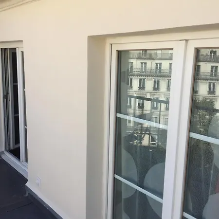 K With Terrace Apartment Paris